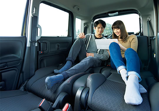 新車あげますセブン